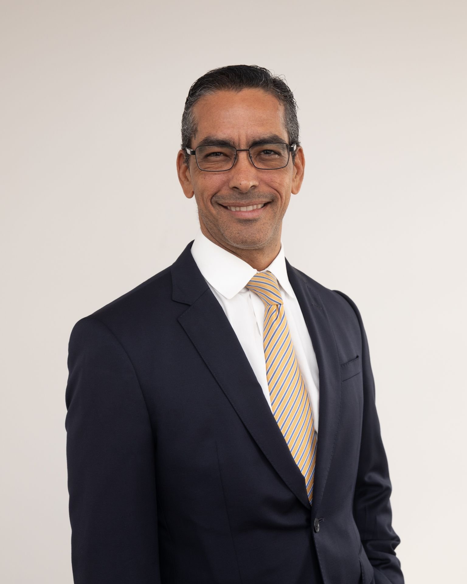 Lcdo. Juan J. Hernández